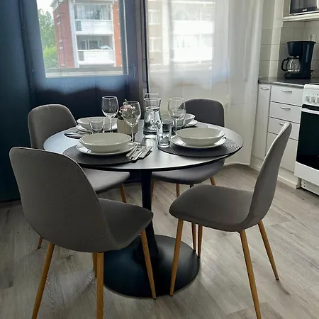 Cozy Near The Center With Parking Appartement